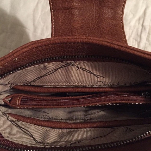 Trinity Ranch Gunslinger Cross Body Bag - Picture 3 of 3